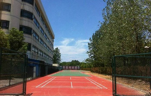 浙江新世纪经贸专修学院