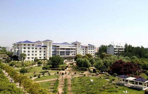 怀仁县新华高级职业中学