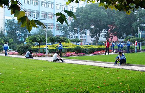 农二师华山职业技术学校