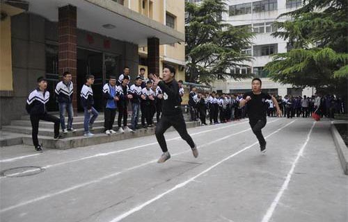 兰州铁路技师学院