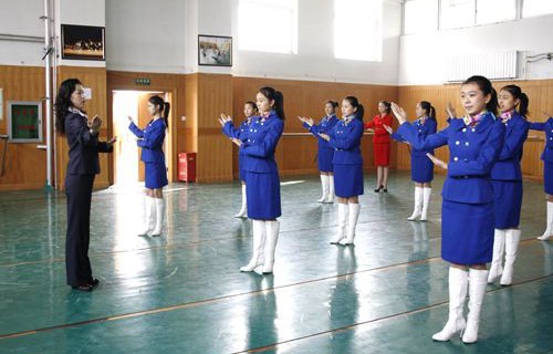 兰州女子中等专业学校