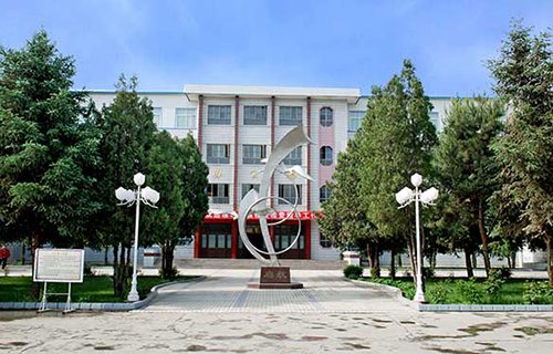 甘肃理工中等专业学校