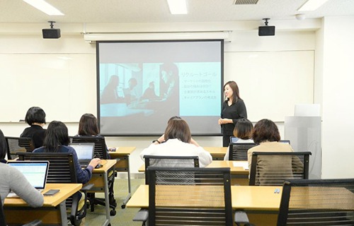 山西省临汾会计学校