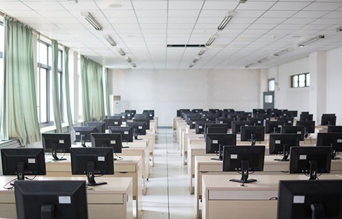 甘肃电子工程技术学校