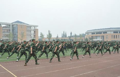 甘肃东方工业中等专业学校