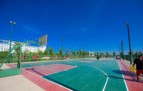 西峰陇东职业中等专业学校