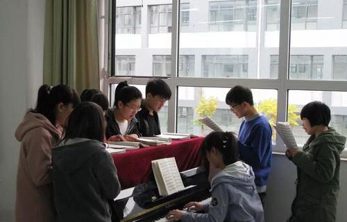 四川省蒲江县职业中学