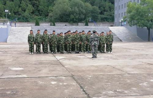 四川省蒲江县职业中学