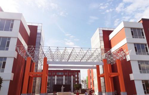 盐湖区第二职业中学