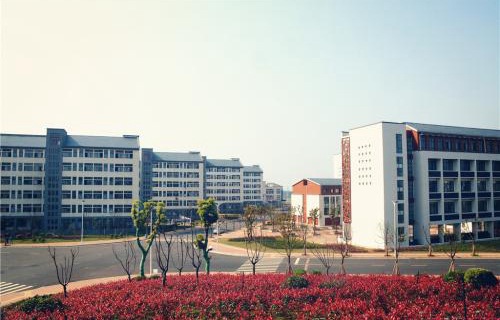 八冶技工学校