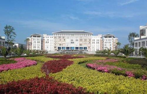 甘肃工业技师学院