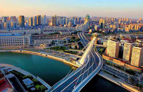 平凉崆峒文武学校