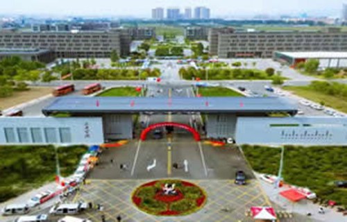 太原大学附属职业中学