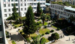 云南省普洱卫生学校