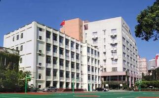 西安华山技工学校