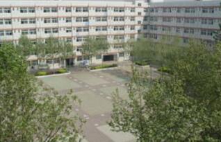 陕西渭南商贸技工学校