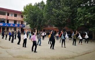 陕西渭南商贸技工学校