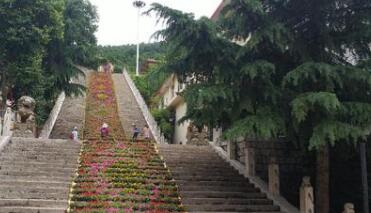 西安市临潼区职业教育中心