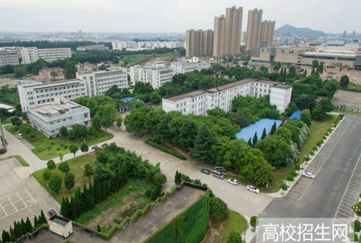 安徽冶金科技职业学院