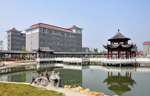 安徽黄梅戏艺术职业学院