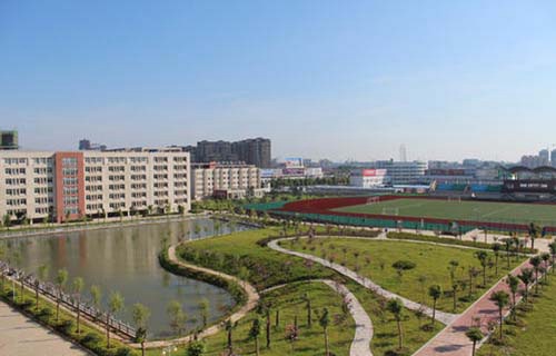 安徽桐城高级技工学校